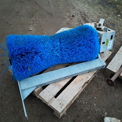 1 stk. brugt kobørste med motor, Nr 33